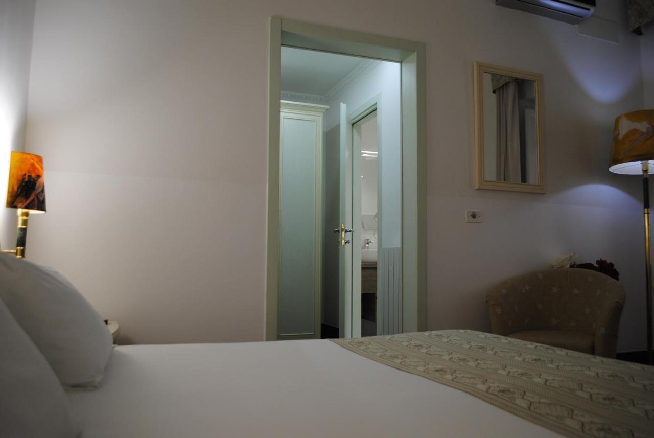 B&B Palazzo Sant'Alfano Catania Exterior photo